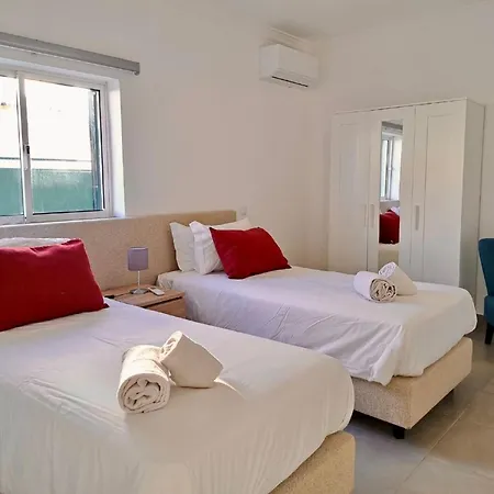 Monteiro V4 - Vip By Interhome וילה אלבופיירה