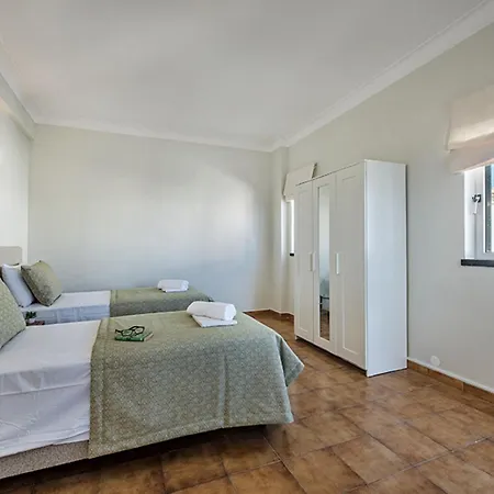 Monteiro By Interhome Villa *
