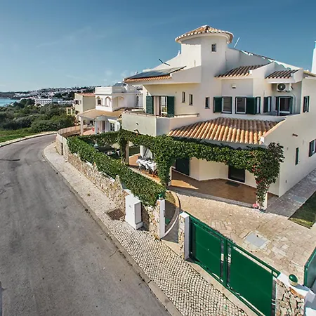 Monteiro By Interhome *